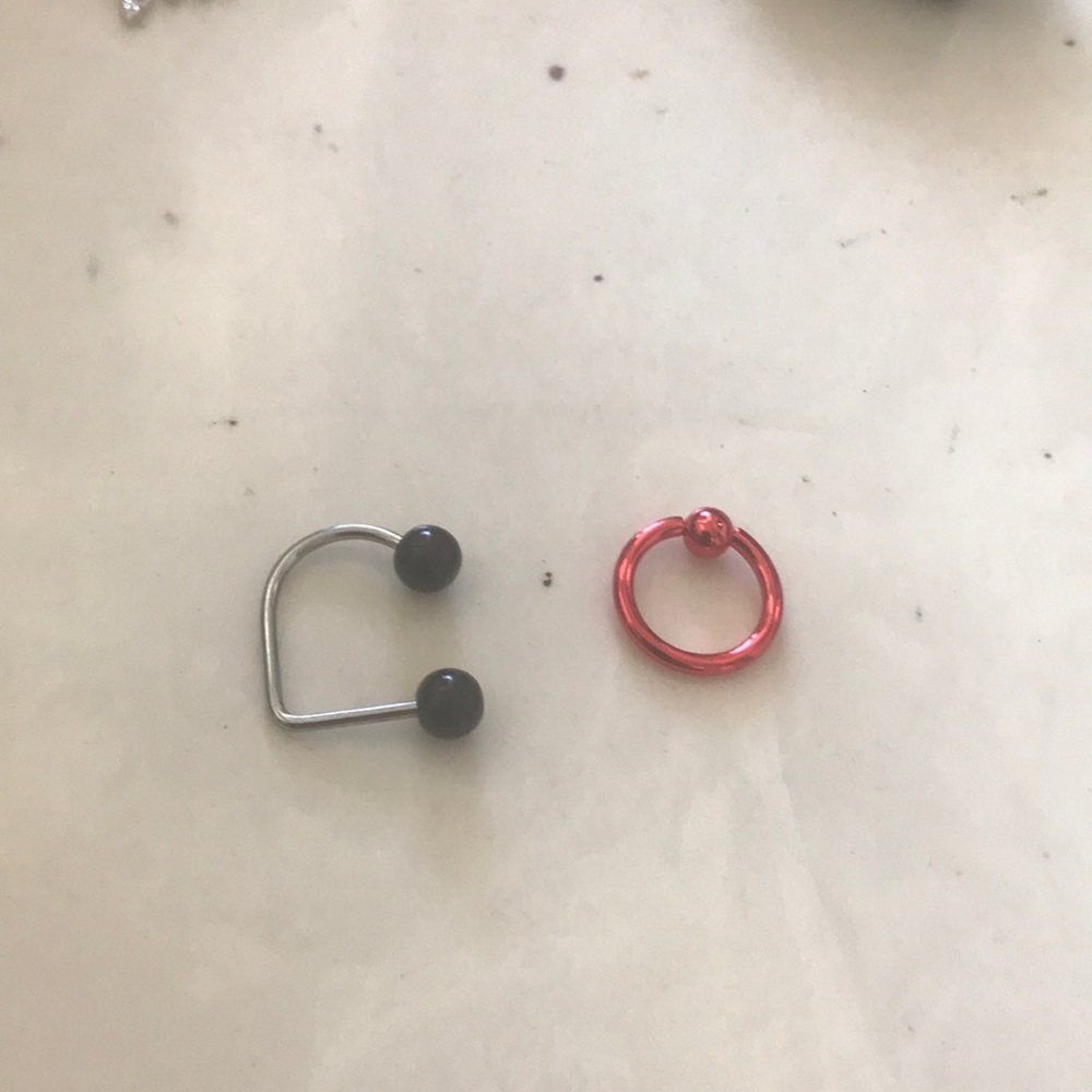 Eyebrow ring and Lip ring